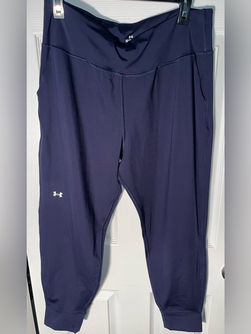 Women’s UNDER ARMOUR UA MOVEMENT JOGGERS #1375078 Size XL Navy Blue